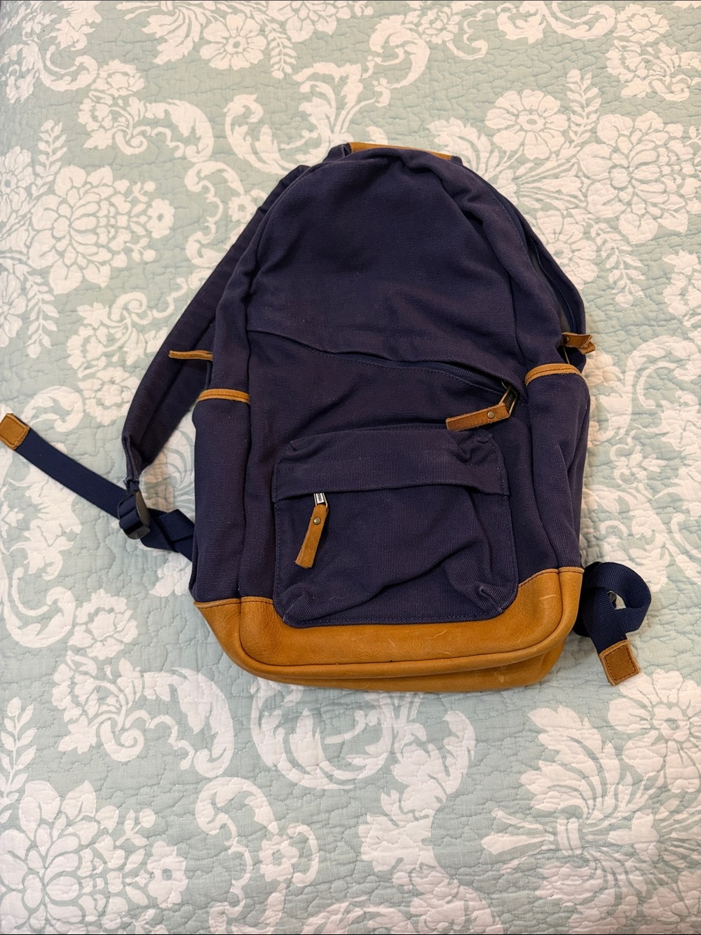 Duluth trading Backpack with Tan Accents